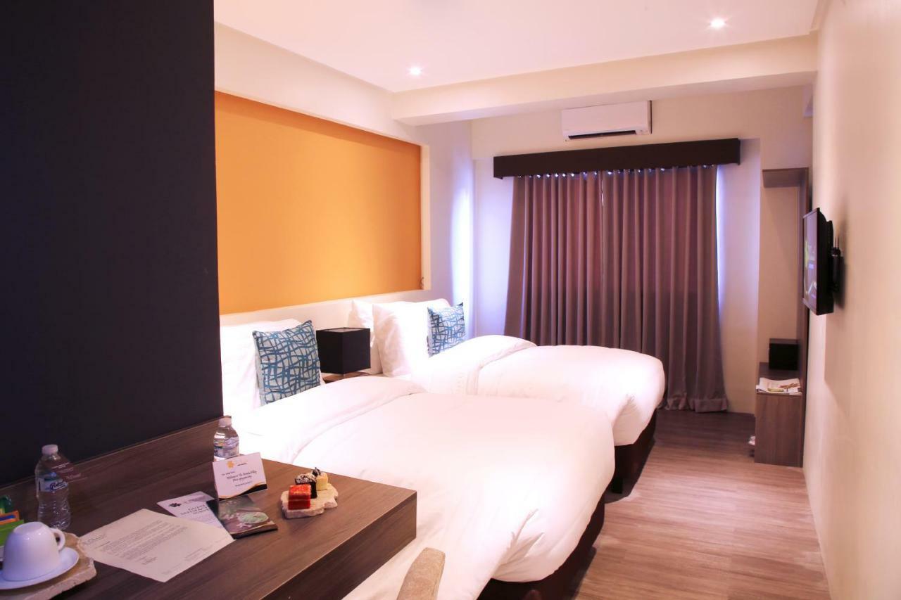 Proxy By The Oriental Albay Hotel Legazpi Exterior photo