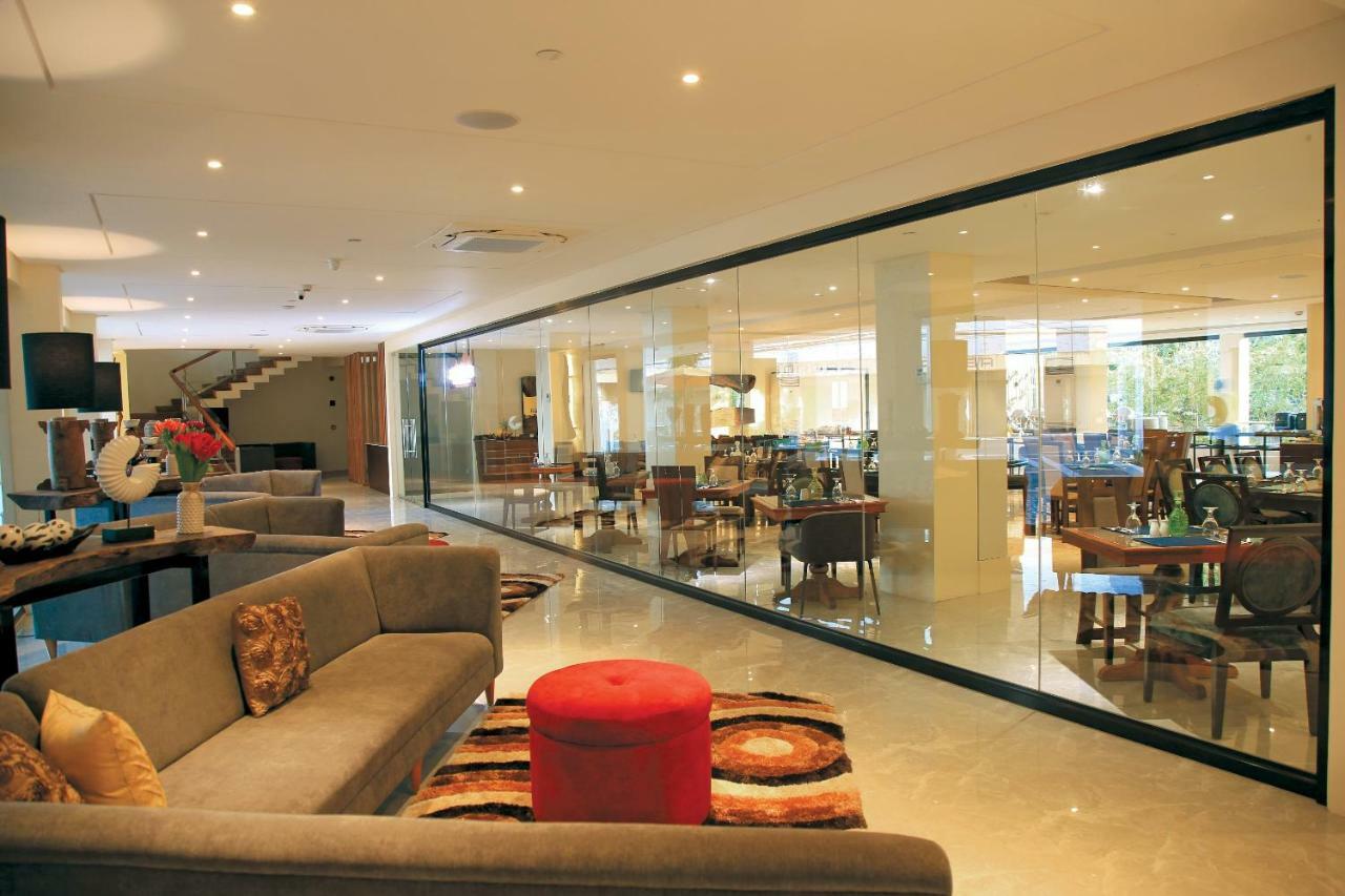 Proxy By The Oriental Albay Hotel Legazpi Exterior photo